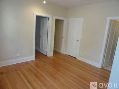 Main picture of 3767 N Pulaski Rd