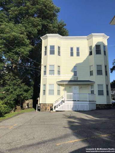 Main picture of 15 Adams St