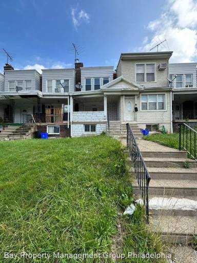 Main picture of 1817 S 65th St