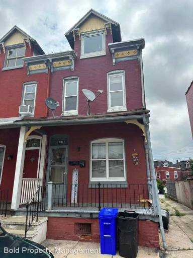 Main picture of 611 Pear St