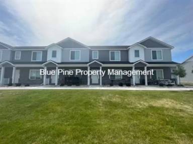 Main picture of Summerfield Townhomes