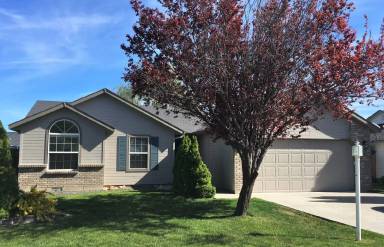 Main picture of 14342 Tara St
