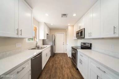 Main picture of 3128 S Kachina Dr