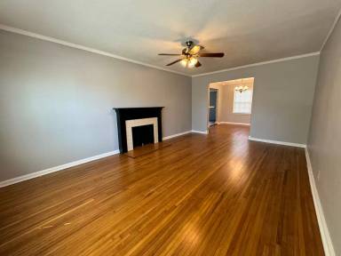 Main picture of 5933 E 4th Pl
