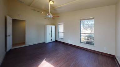 Main picture of 1910 Coldwater Ln