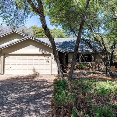 Main picture of 2749 Sandhurst Dr