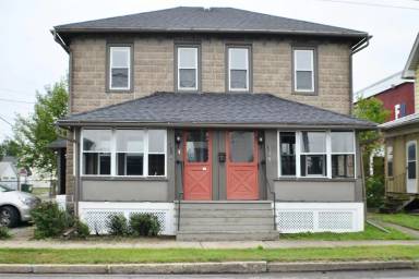 Main picture of 308 Rose St
