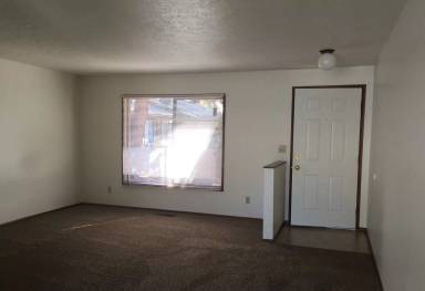 Main picture of 1602 Lincoln Way