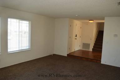 Main picture of 8250 Canyon Oak Dr