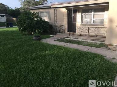 Main picture of 1501 Fuller St
