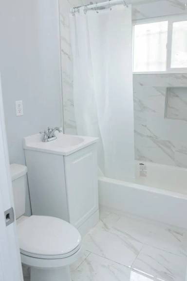 Main picture of 3843 Gibraltar Ave
