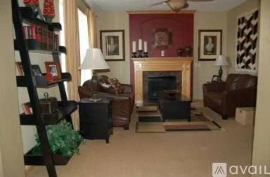 Main picture of 8487 Jonquil Ln N