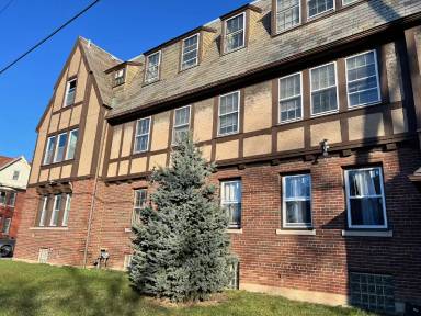 Main picture of 565 7th St