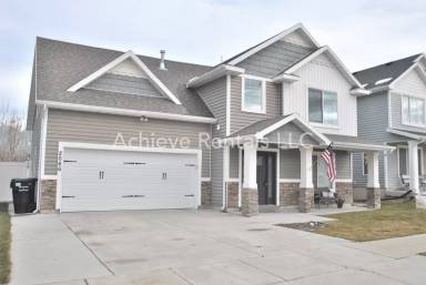 Main picture of 2066 S 1400 W