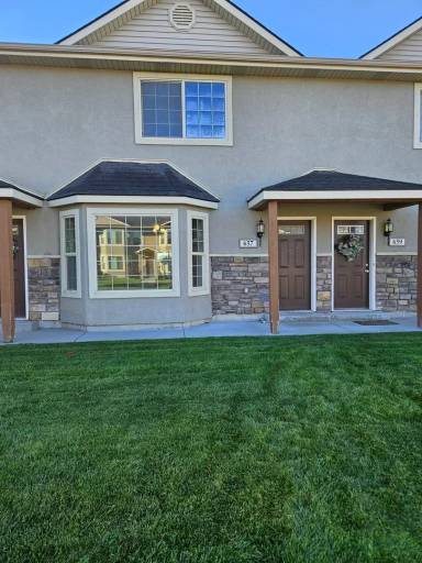 Main picture of 657 Trejo St