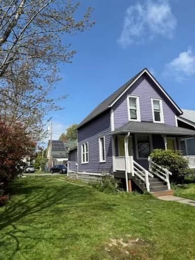Main picture of 2115 New St