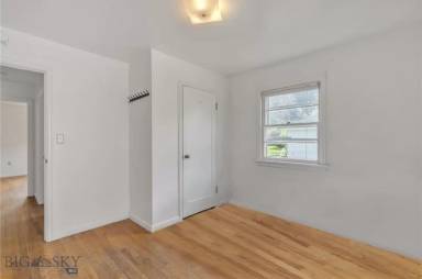 Main picture of 1205 S Grand Ave