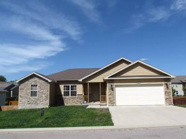 Main picture of 16142 Hershey Rd
