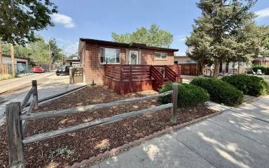 Main picture of 2021 Irving St