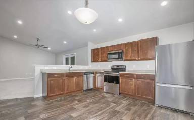 Main picture of 59850 Glidden St