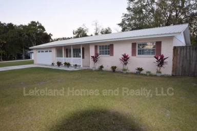 Main picture of 4544 S Remington Rd
