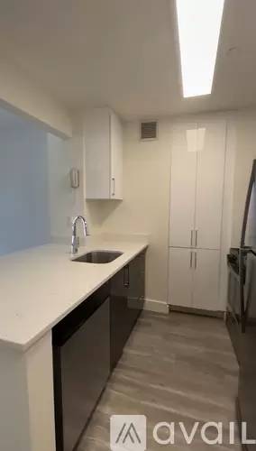 Main picture of 7 Hanover Sq