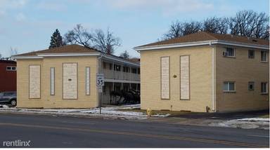 Main picture of 1041 N Northwest Hwy