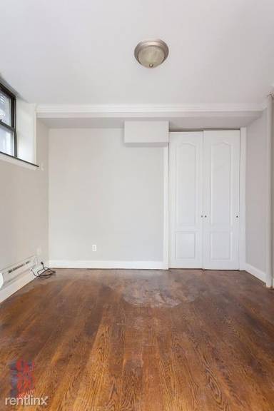 Main picture of 250 E 50th St