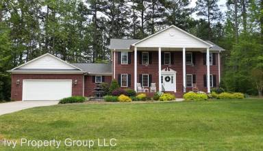 Main picture of 4750 Trails End Rd