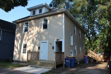 Main picture of 111 Gunnison Ave SW