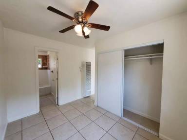 Main picture of 208 S I St