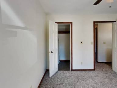 Main picture of 65 W Main St