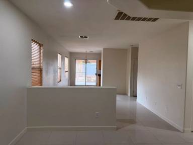 Main picture of 119 Standing Stone St
