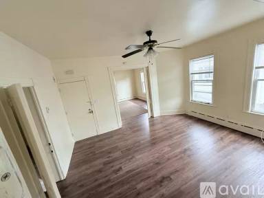 Main picture of 224 E Main St