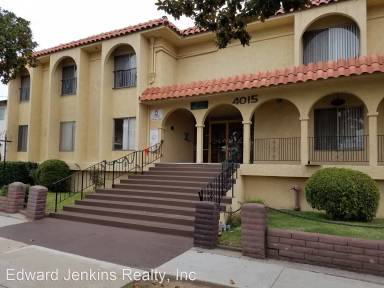 Main picture of 4015 W 132nd St