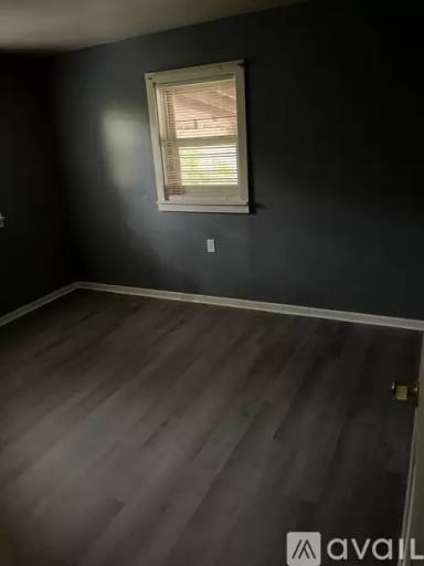 Main picture of 2863 Licking Rd