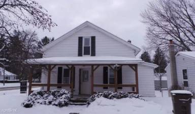 Main picture of 193 S Park St