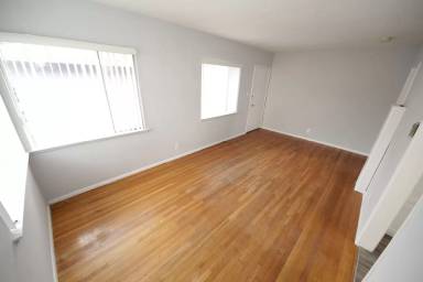 Main picture of 7023 W Manchester Ave