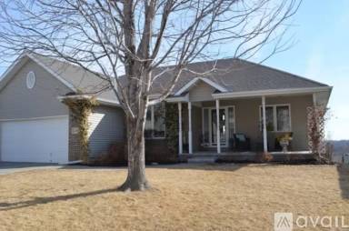 Main picture of 11805 S 53rd Ave