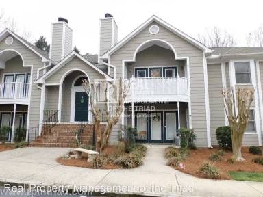 Main picture of Commons On the Lake