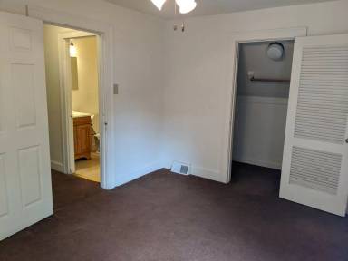 Main picture of 358 Augusta Ave