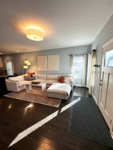 Main picture of 4602 Michigan Ave
