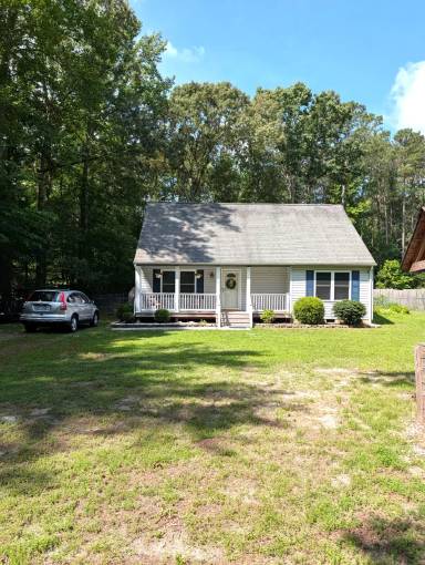 Main picture of 5212 Hickory Fork Rd