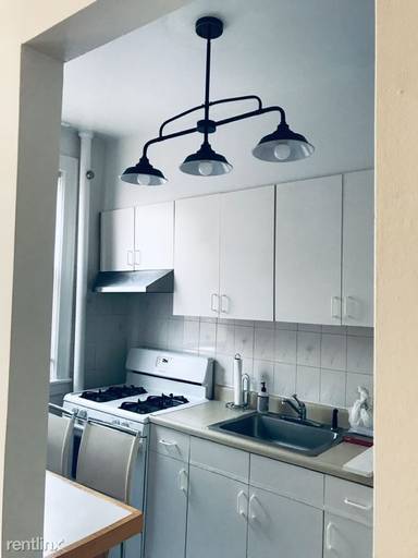 Main picture of 3272 30th St