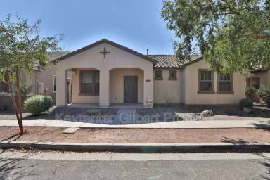 Main picture of 2591 E Megan St