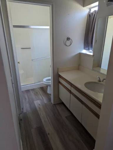 Main picture of 27642 Susan Beth Way