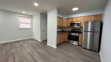 Main picture of 7028 Valley Ave