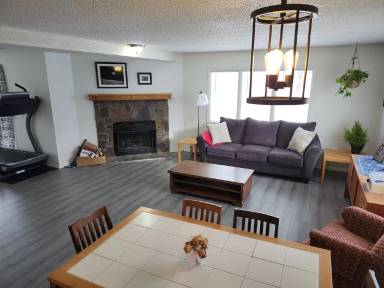 Main picture of 7311 Woburn Cir
