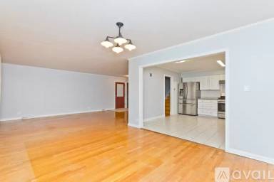 Main picture of 9107 Laramie Ave