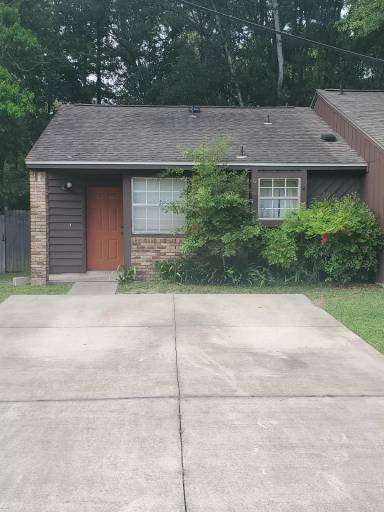 Main picture of 6014 Greenon Ln